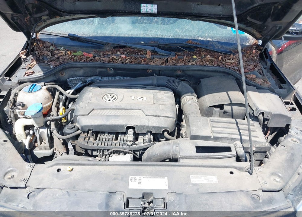 2014 VOLKSWAGEN JETTA 1.8T SEL VIN: 3VWL17AJ9EM217767