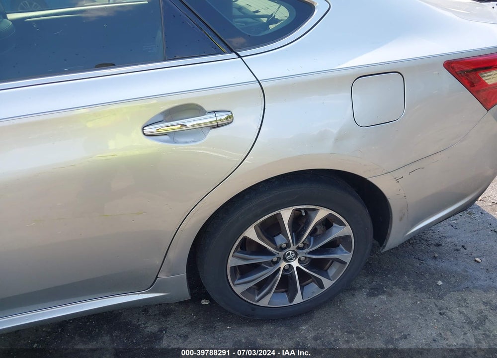 2018 TOYOTA AVALON XLE VIN: 4T1BK1EB8JU280520