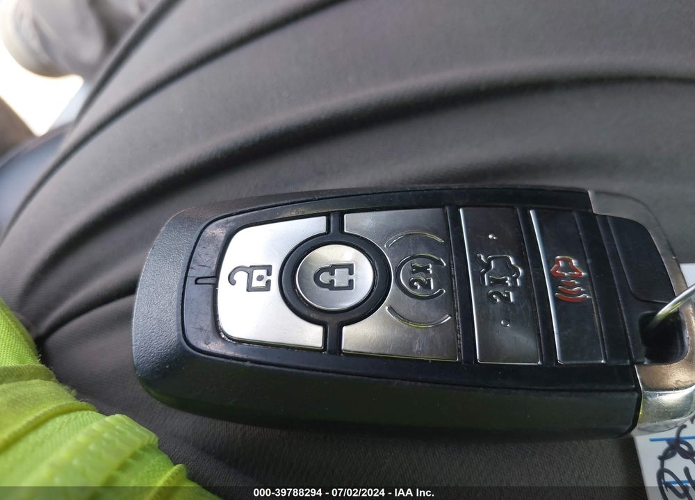 2017 FORD FUSION TITANIUM VIN: 3FA6P0K90HR199182