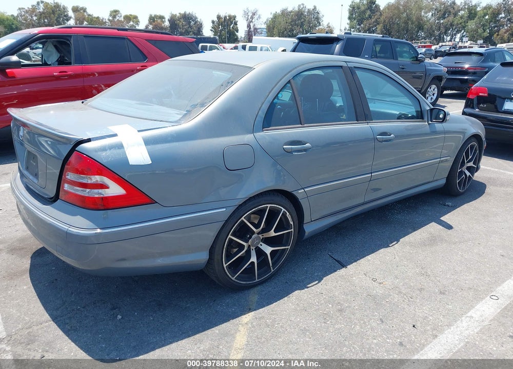 2007 MERCEDES-BENZ C 230 SPORT VIN: WDBRF52H77A939199