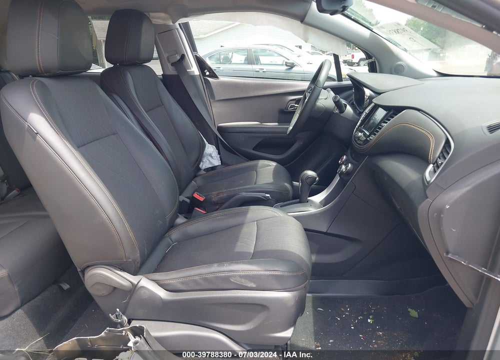 2022 CHEVROLET TRAX AWD LT VIN: KL7CJPSM5NB561547