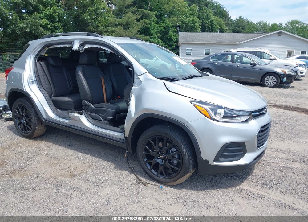 2022 CHEVROLET TRAX AWD LT VIN: KL7CJPSM5NB561547