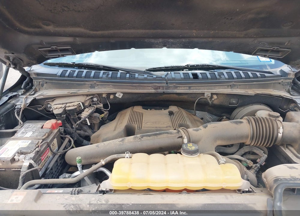 2018 FORD EXPEDITION XLT VIN: 1FMJU1HT9JEA13214