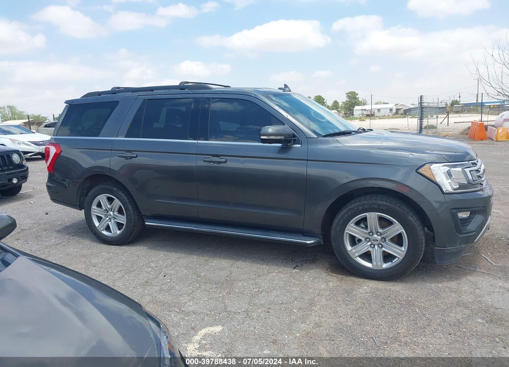 2018 FORD EXPEDITION XLT VIN: 1FMJU1HT9JEA13214