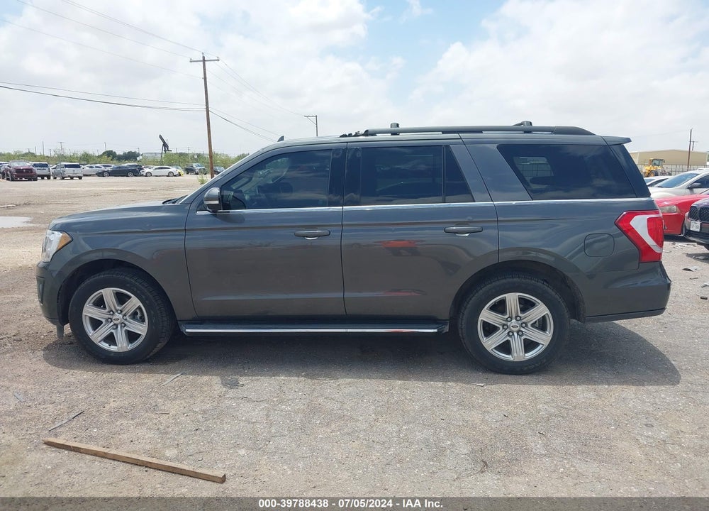 2018 FORD EXPEDITION XLT VIN: 1FMJU1HT9JEA13214