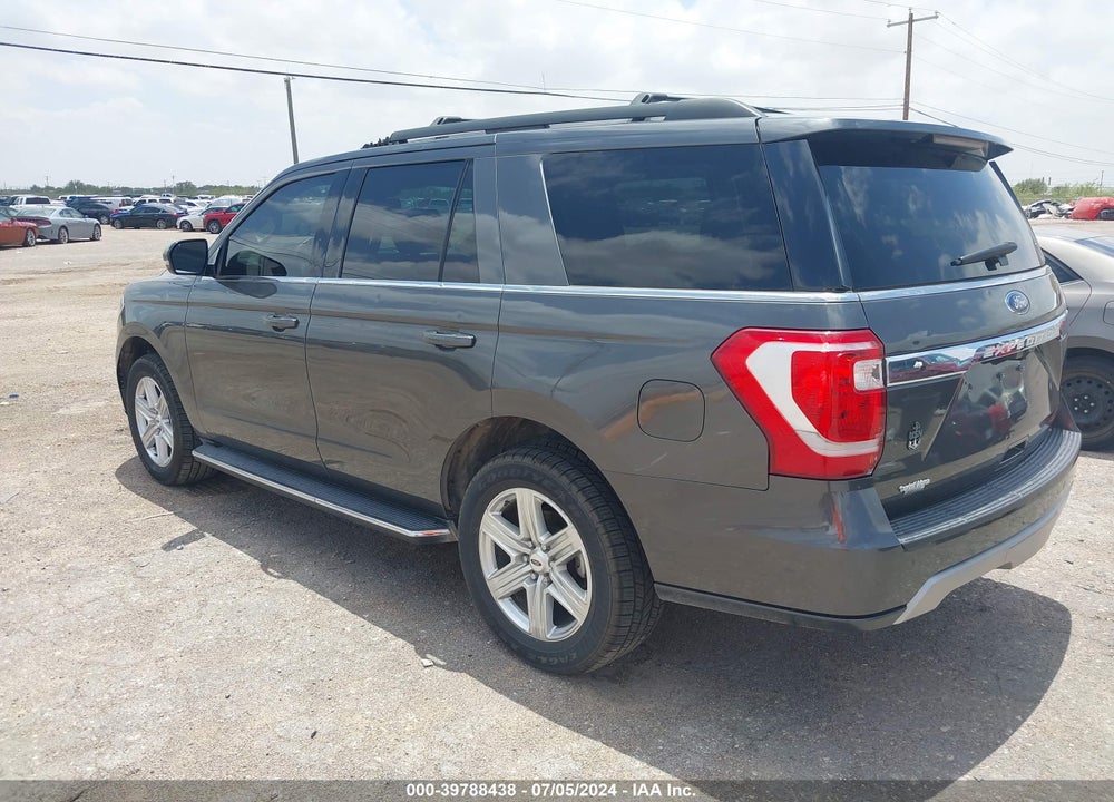 2018 FORD EXPEDITION XLT VIN: 1FMJU1HT9JEA13214
