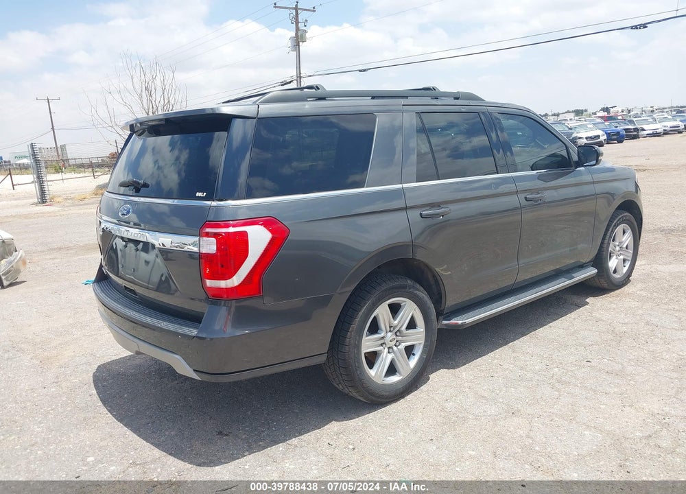 2018 FORD EXPEDITION XLT VIN: 1FMJU1HT9JEA13214