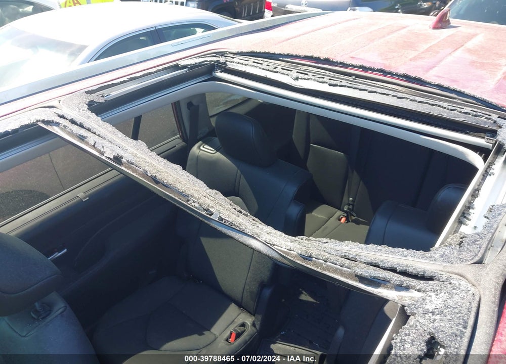 2024 TOYOTA GRAND HIGHLANDER HYBRID XLE VIN: 5TDABAA54RS001161