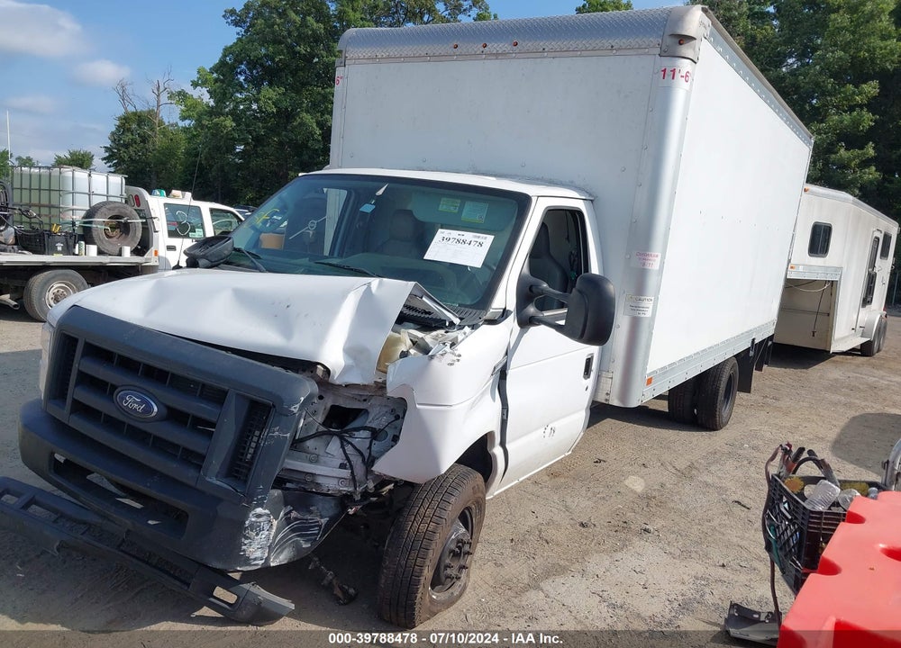 2018 FORD E-350 CUTAWAY VIN: 1FDWE3FS6JDC00232
