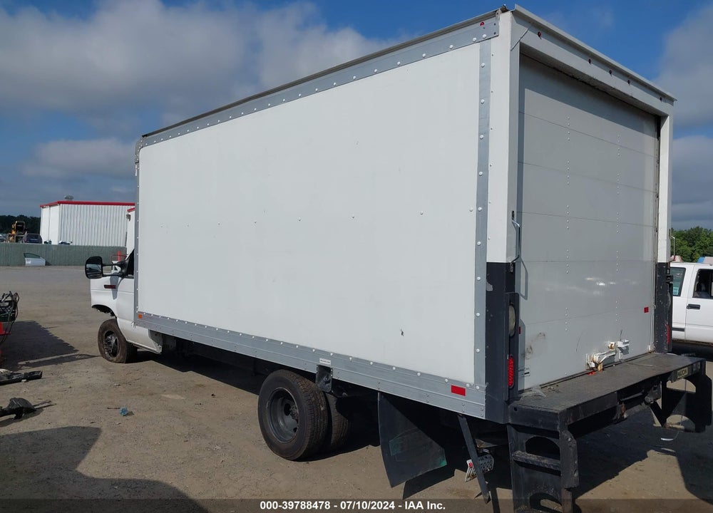 2018 FORD E-350 CUTAWAY VIN: 1FDWE3FS6JDC00232