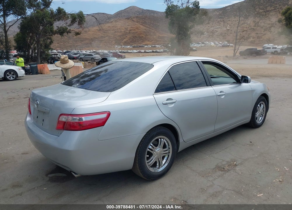 2007 TOYOTA CAMRY LE V6 VIN: 4T1BK46K67U012641