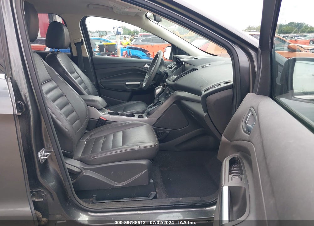 2015 FORD ESCAPE SE VIN: 1FMCU9GX8FUA53115