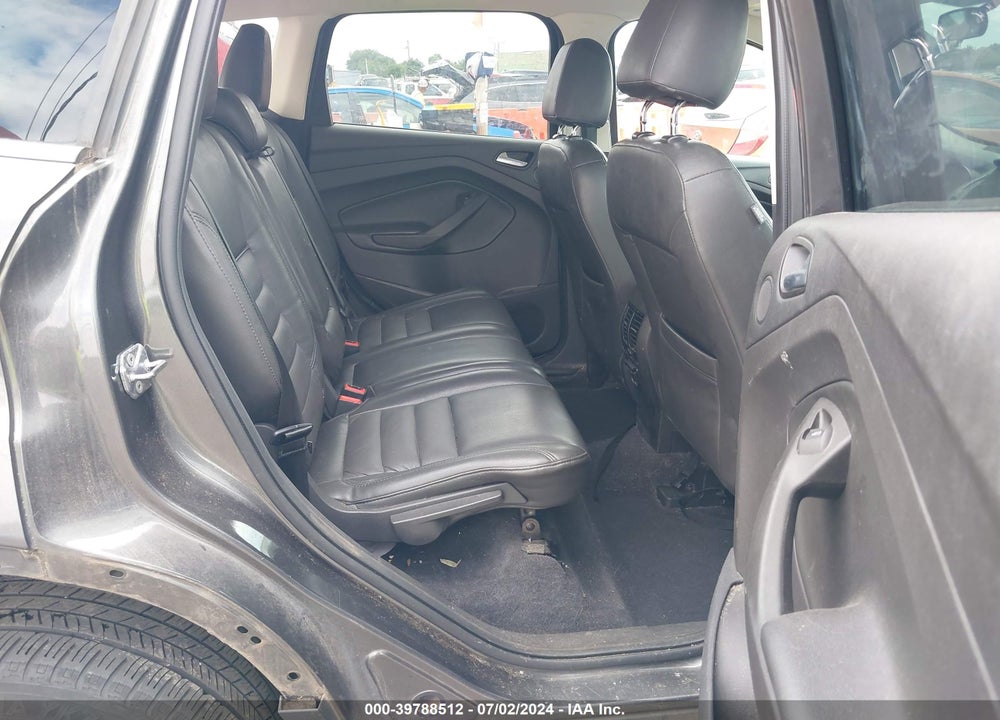 2015 FORD ESCAPE SE VIN: 1FMCU9GX8FUA53115