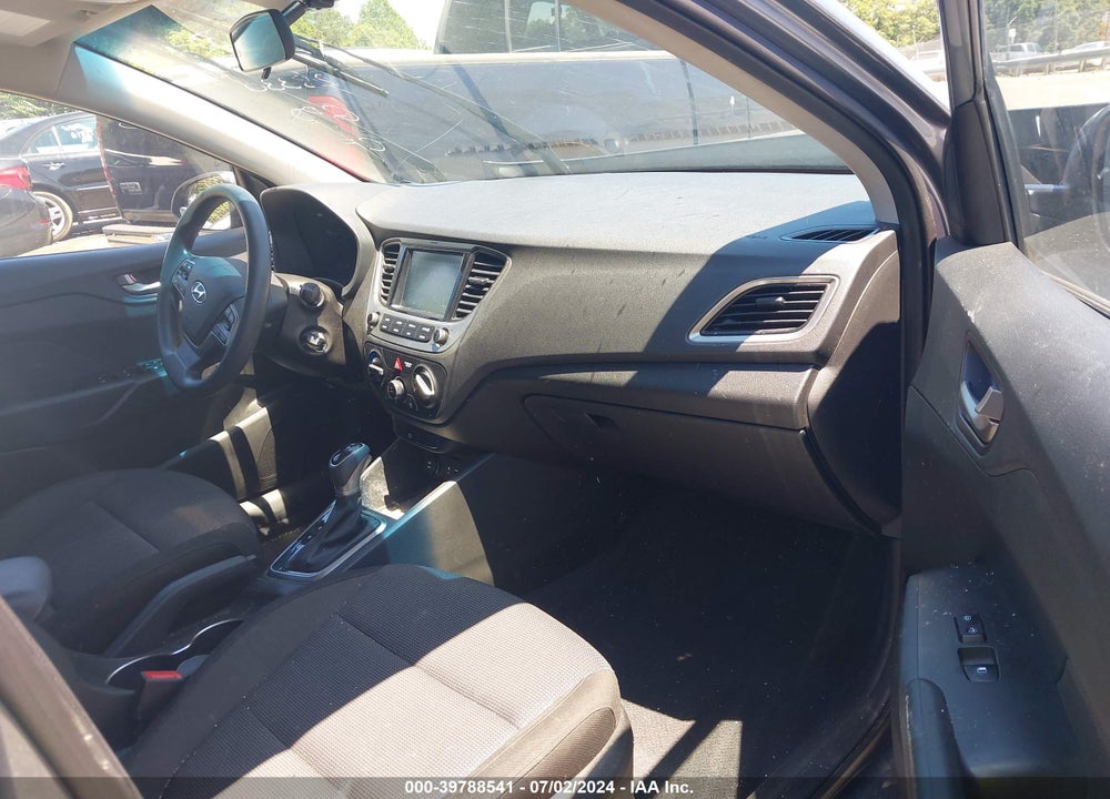 2018 HYUNDAI ACCENT SEL VIN: 3KPC24A32JE033727