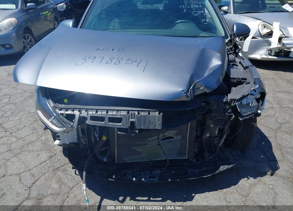 2018 HYUNDAI ACCENT SEL VIN: 3KPC24A32JE033727