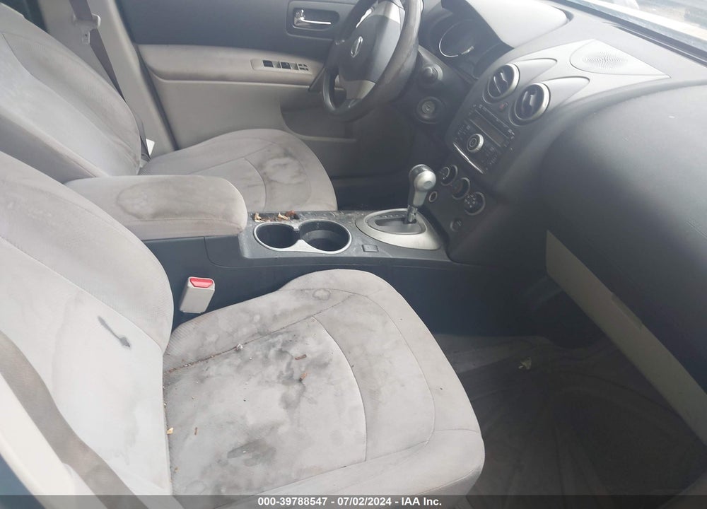 2014 NISSAN ROGUE SELECT S VIN: JN8AS5MT5EW604443