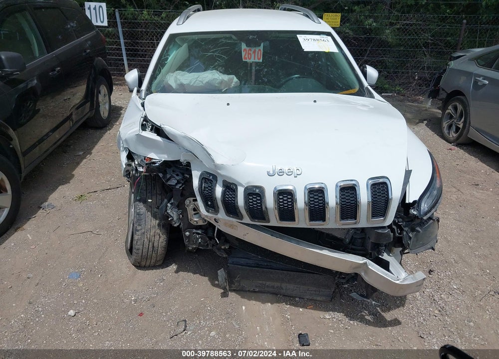 2016 JEEP CHEROKEE LATITUDE VIN: 1C4PJLCS1GW207868