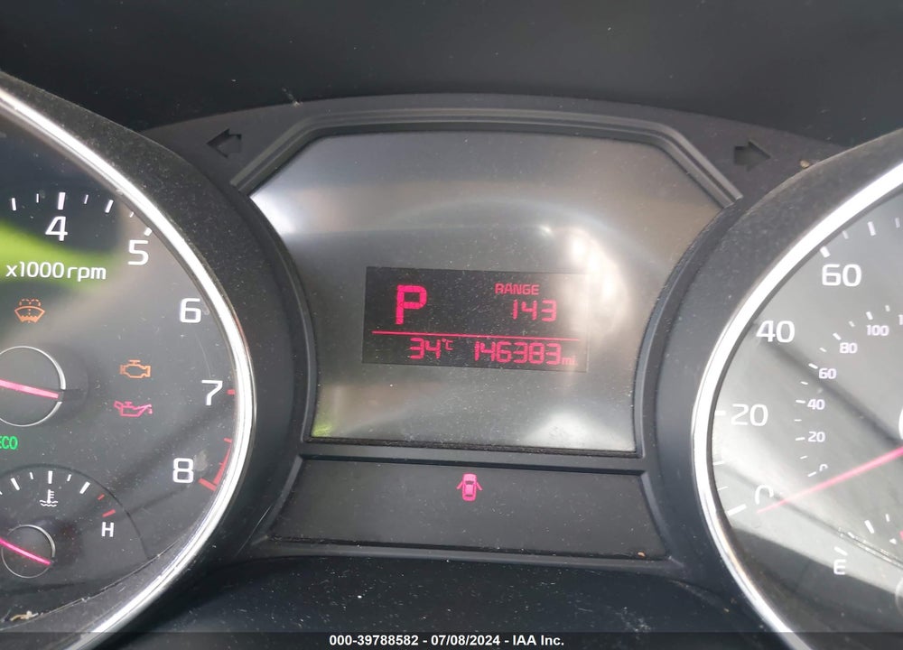 2017 KIA SEDONA VIN: KNDMB5C18H6217480
