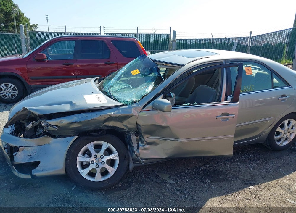 2006 TOYOTA CAMRY XLE VIN: 4T1BE30K26U703299