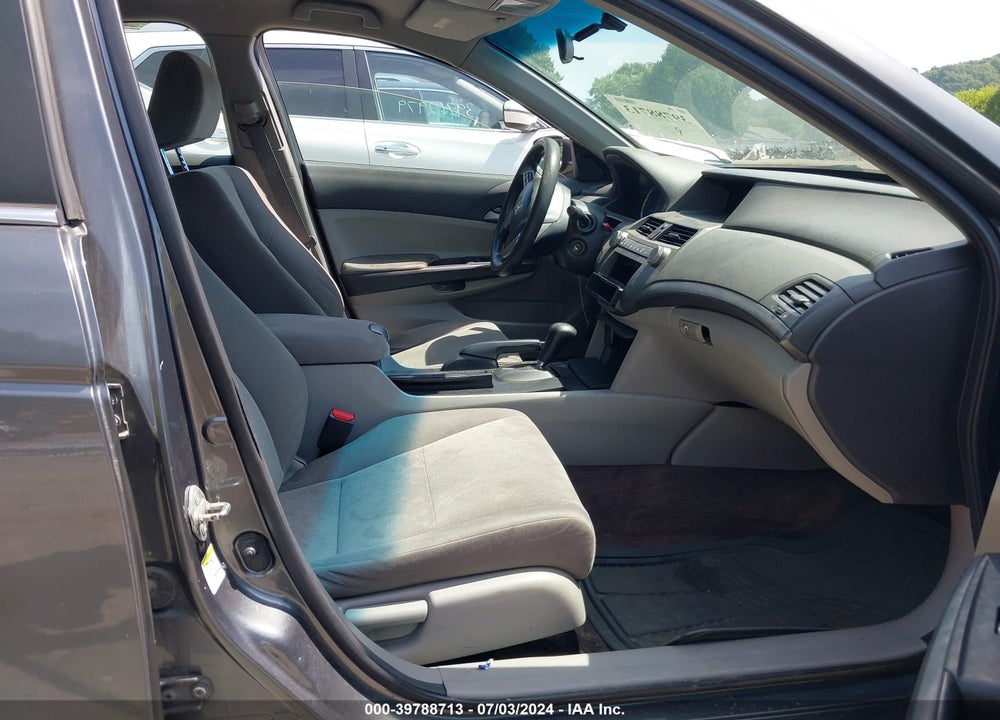 2010 HONDA ACCORD 2.4 LX VIN: 1HGCP2F30AA020283