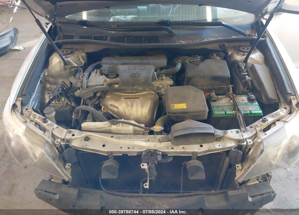 2014 TOYOTA CAMRY SE VIN: 4T1BF1FK6EU330694