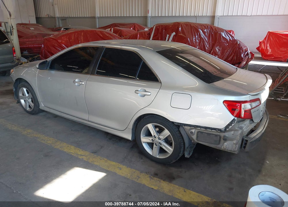 2014 TOYOTA CAMRY SE VIN: 4T1BF1FK6EU330694