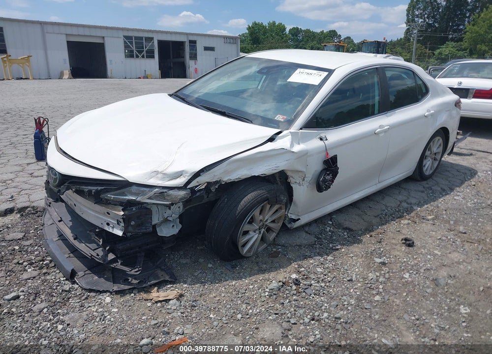 2021 TOYOTA CAMRY LE VIN: 4T1C11AK2MU591846