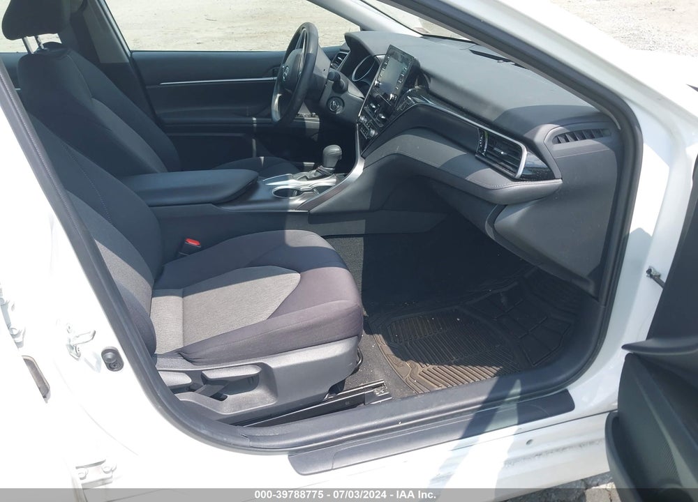 2021 TOYOTA CAMRY LE VIN: 4T1C11AK2MU591846