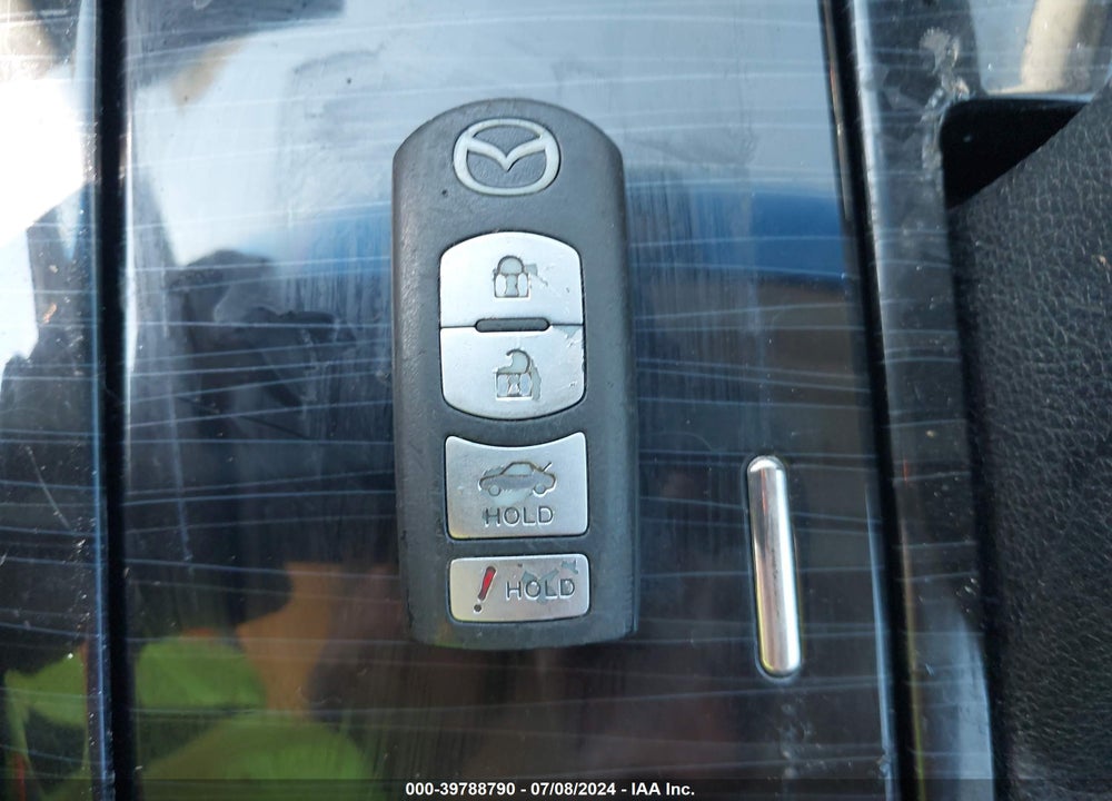 2009 MAZDA 6 I TOURING VIN: 1YVHP82A995M10230