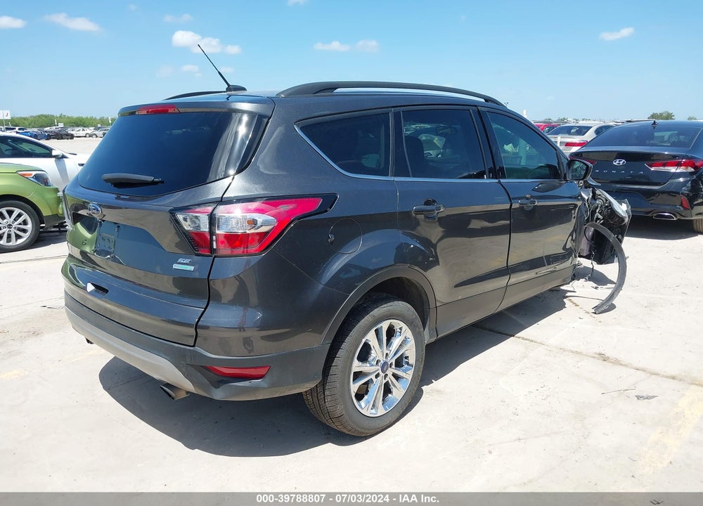 2018 FORD ESCAPE SE VIN: 1FMCU0GD4JUA71301
