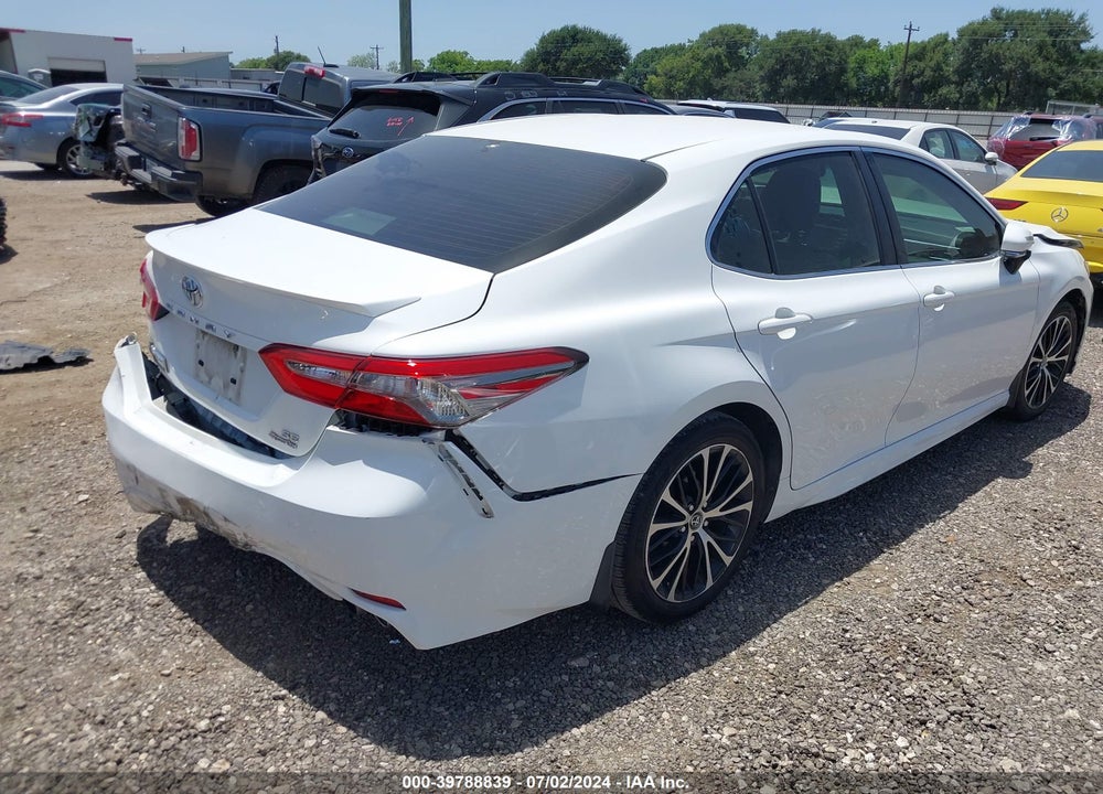 2018 TOYOTA CAMRY SE VIN: JTNB11HK7J3006231