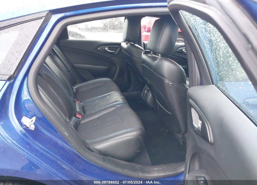 2016 CHRYSLER 200 S VIN: 1C3CCCDG3GN105467