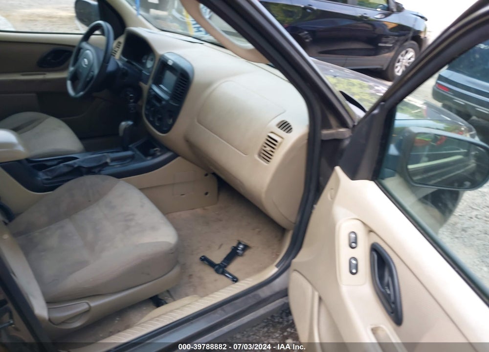 2007 FORD ESCAPE XLS/XLS MANUAL VIN: 1FMCU02Z37KA83138