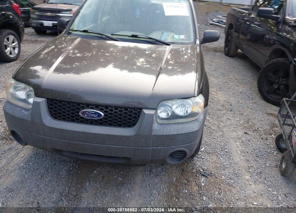 2007 FORD ESCAPE XLS/XLS MANUAL VIN: 1FMCU02Z37KA83138