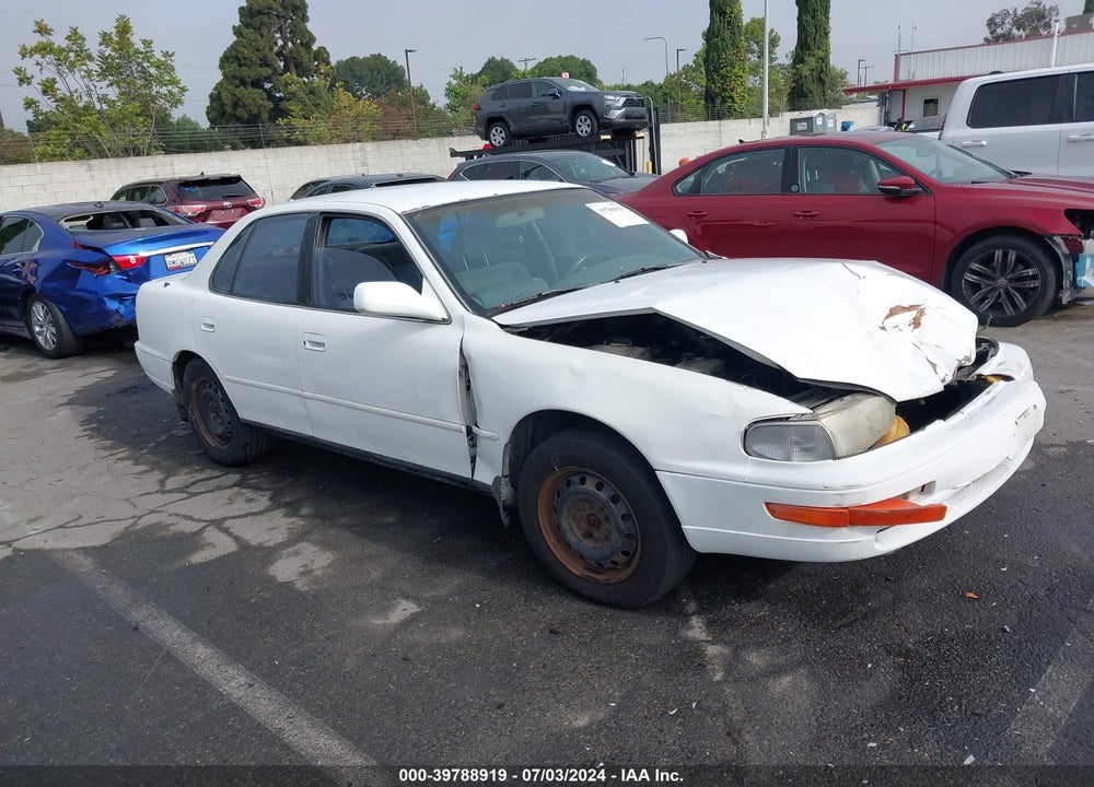 1994 TOYOTA CAMRY LE VIN: 4T1GK12E5RU034671