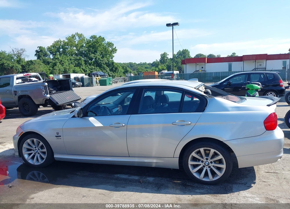 2011 BMW 328I XDRIVE VIN: WBAPK5C50BF124313