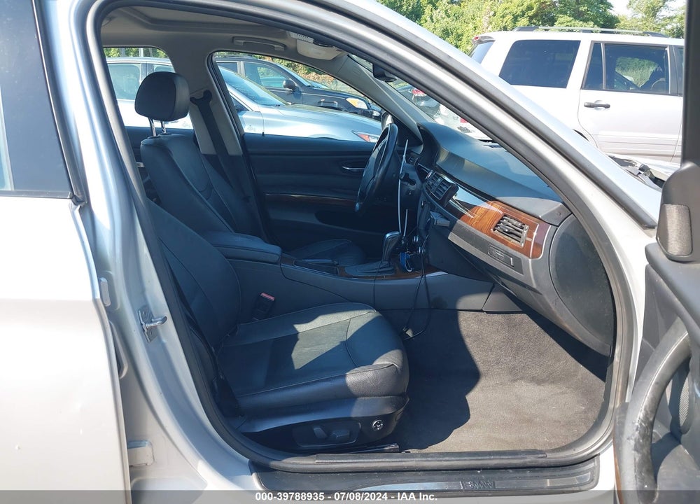 2011 BMW 328I XDRIVE VIN: WBAPK5C50BF124313