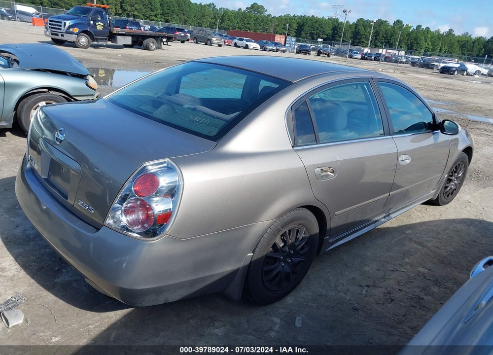 2005 NISSAN ALTIMA 2.5 S VIN: 1N4AL11D35C218304