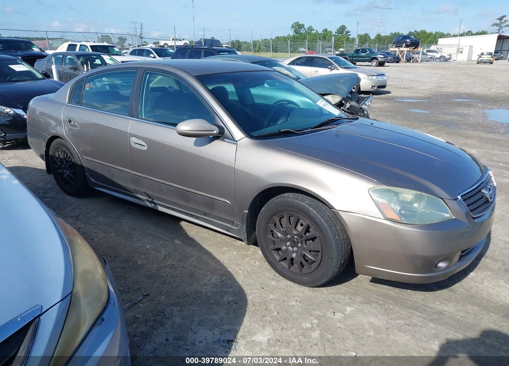 2005 NISSAN ALTIMA 2.5 S VIN: 1N4AL11D35C218304