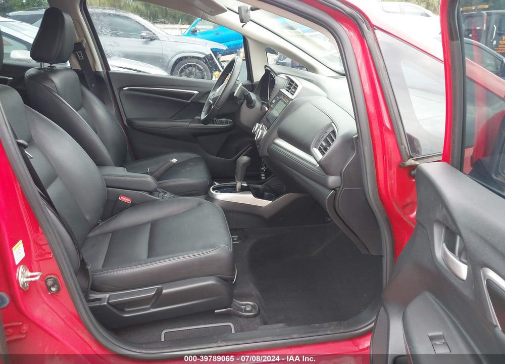 2015 HONDA FIT EX/EX-L VIN: 3HGGK5H83FM706208