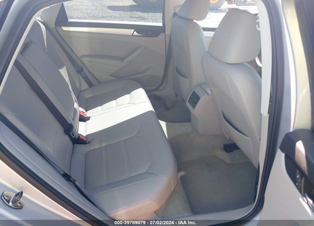 2013 VOLKSWAGEN PASSAT 2.5L SE VIN: 1VWBP7A34DC009548