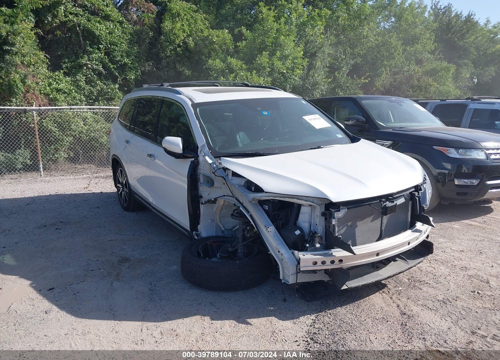 2022 HONDA PILOT 2WD TOURING 7 PASSENGER VIN: 5FNYF5H67NB036378