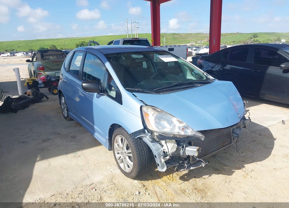 2010 HONDA FIT SPORT VIN: JHMGE8H41AC018088