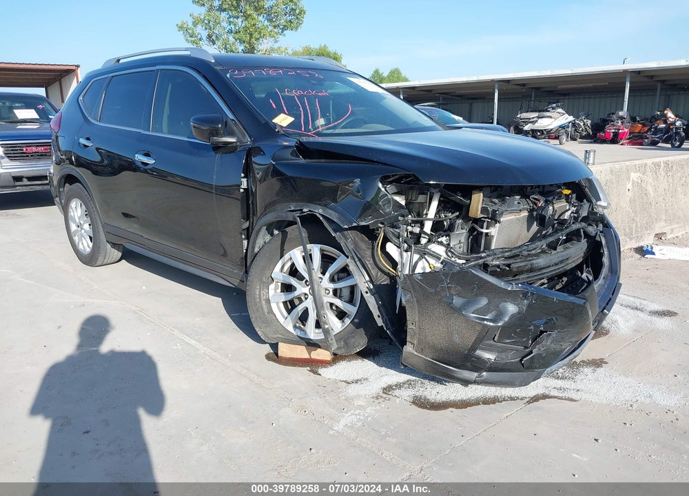 2020 NISSAN ROGUE SV FWD VIN: JN8AT2MT8LW042448