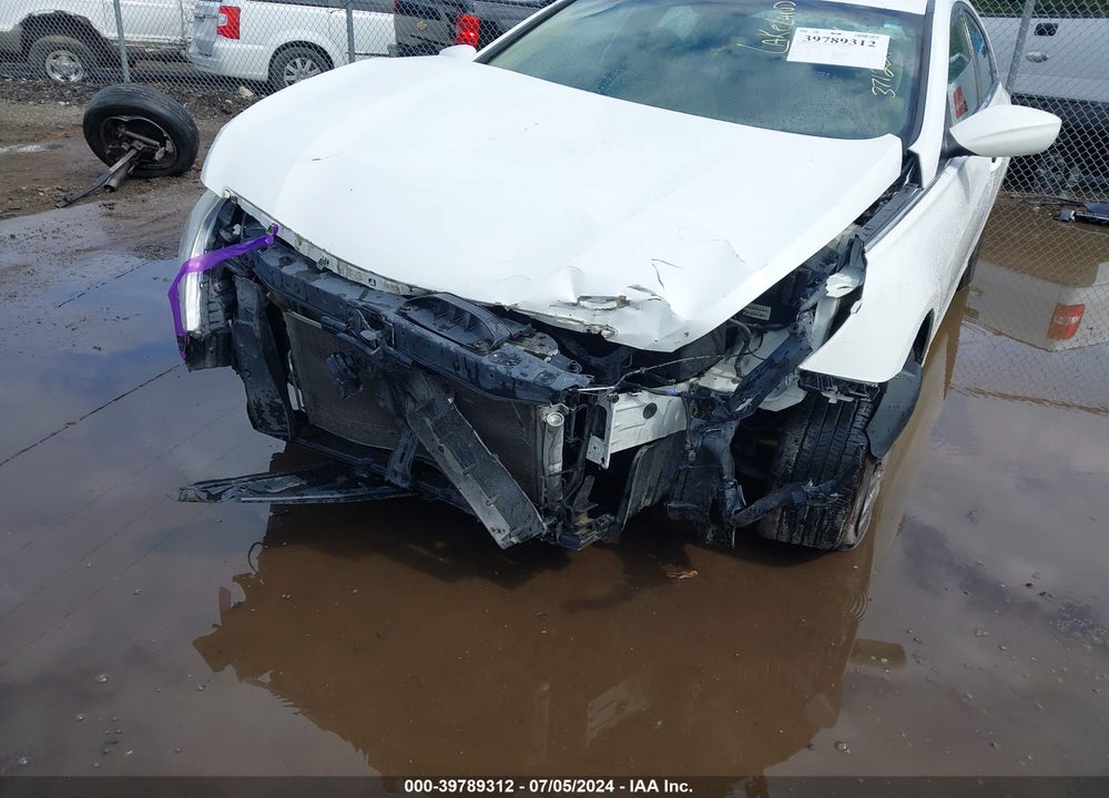2011 HYUNDAI SONATA GLS VIN: 5NPEB4AC6BH203237