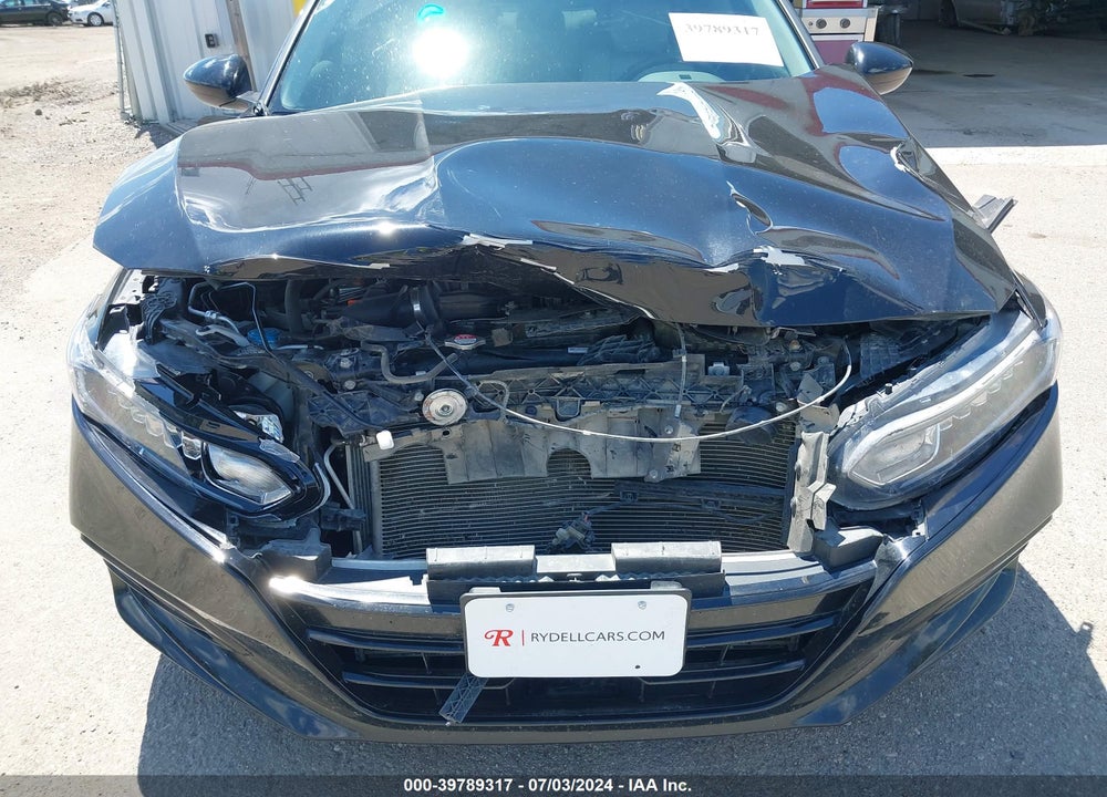 2018 HONDA ACCORD EX VIN: 1HGCV1F44JA047639