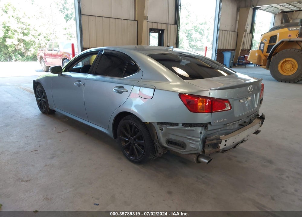 2009 LEXUS IS 250 VIN: JTHCK262592031854