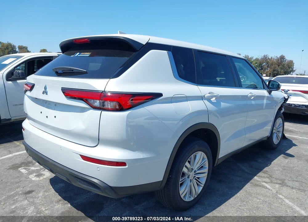 2024 MITSUBISHI OUTLANDER ES 2.5 2WD VIN: JA4J3UA80RZ032408