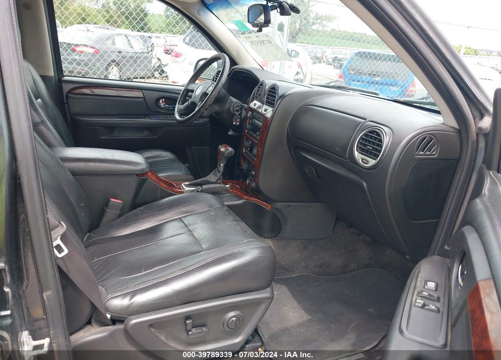 2005 GMC ENVOY SLT VIN: 1GKDT13SX52279355