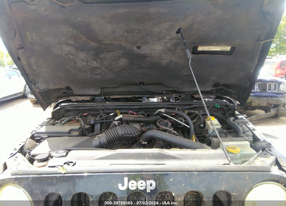 2011 JEEP WRANGLER UNLIMITED SAHARA VIN: 1J4BA5H18BL594624